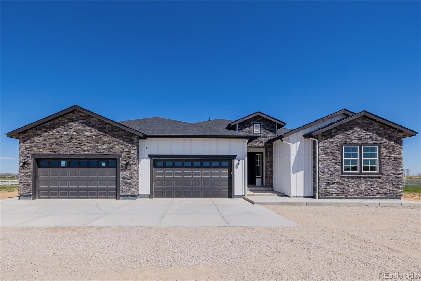 56159 E Tomahawk Avenue Strasburg CO 80136