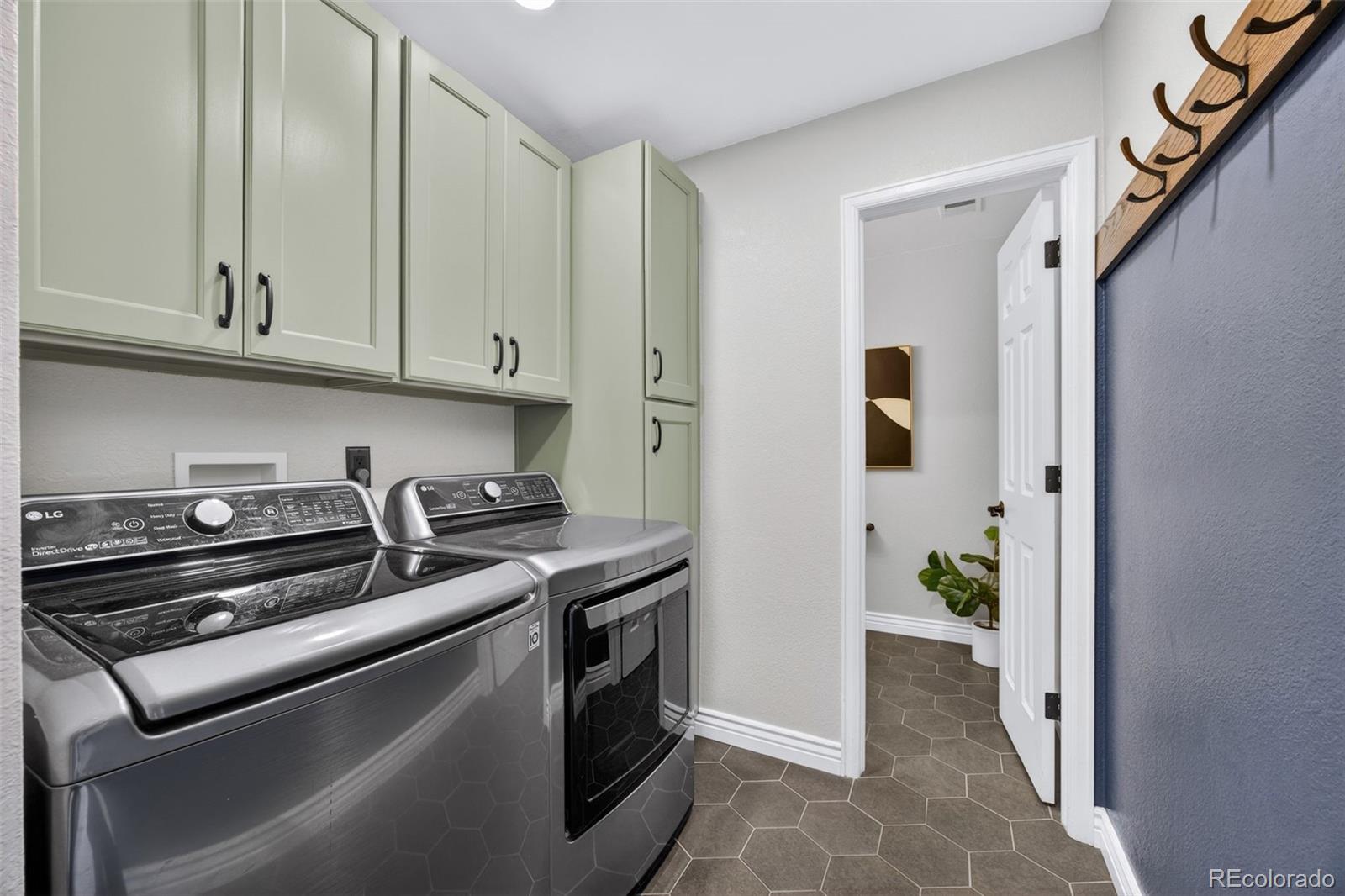 6734 Amherst Court Highlands Ranch CO 80130