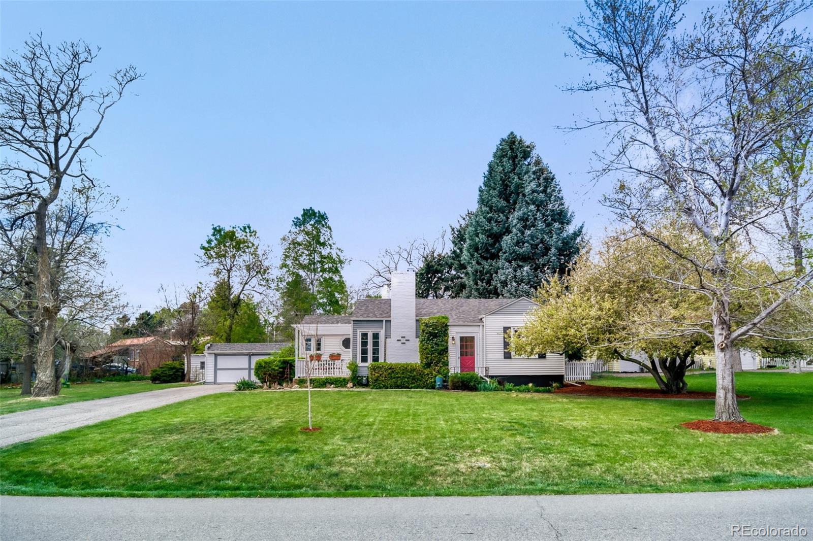 1825 Glen Dale Drive Lakewood CO 80215