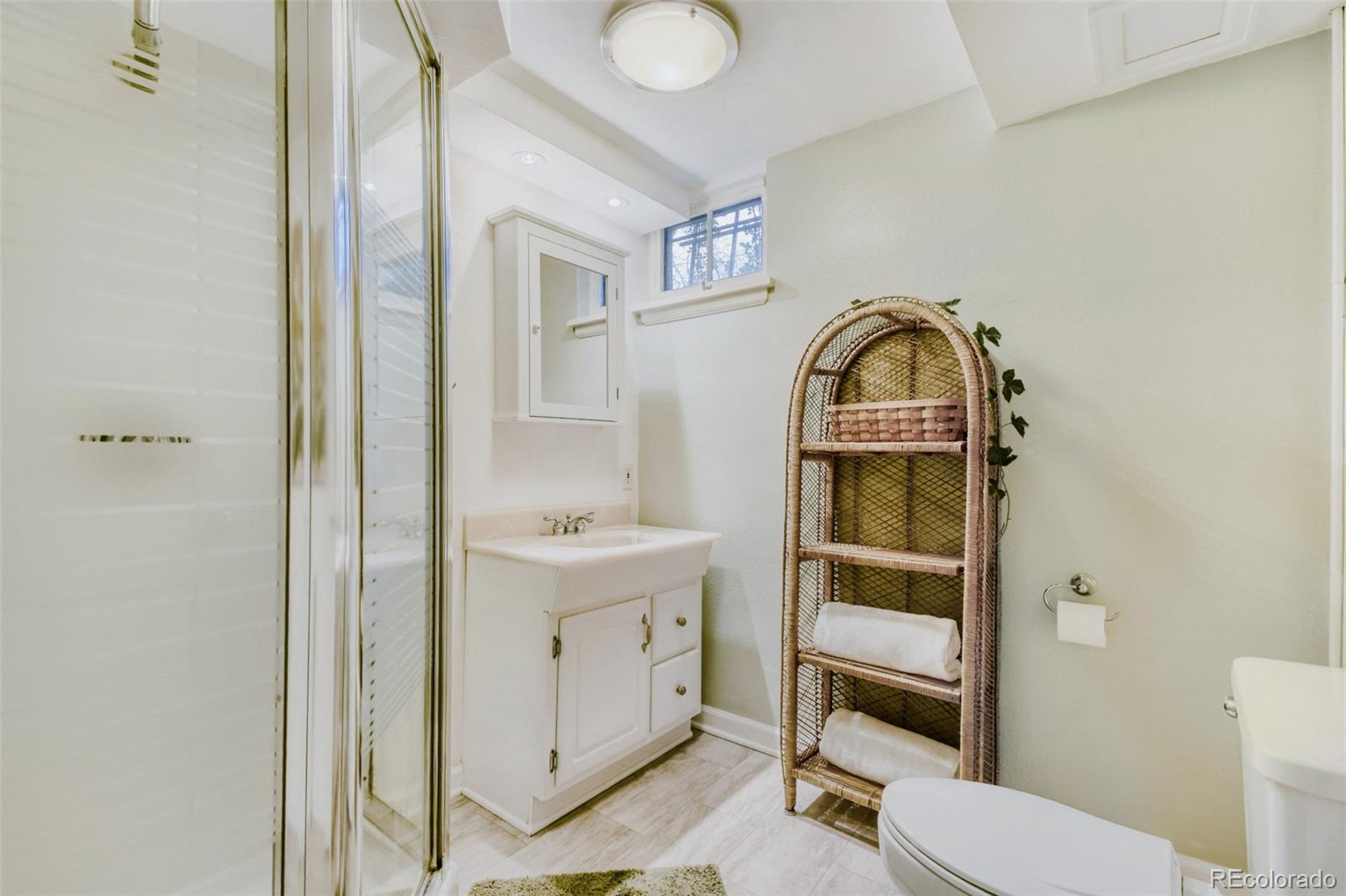 1825 Glen Dale Drive Lakewood CO 80215