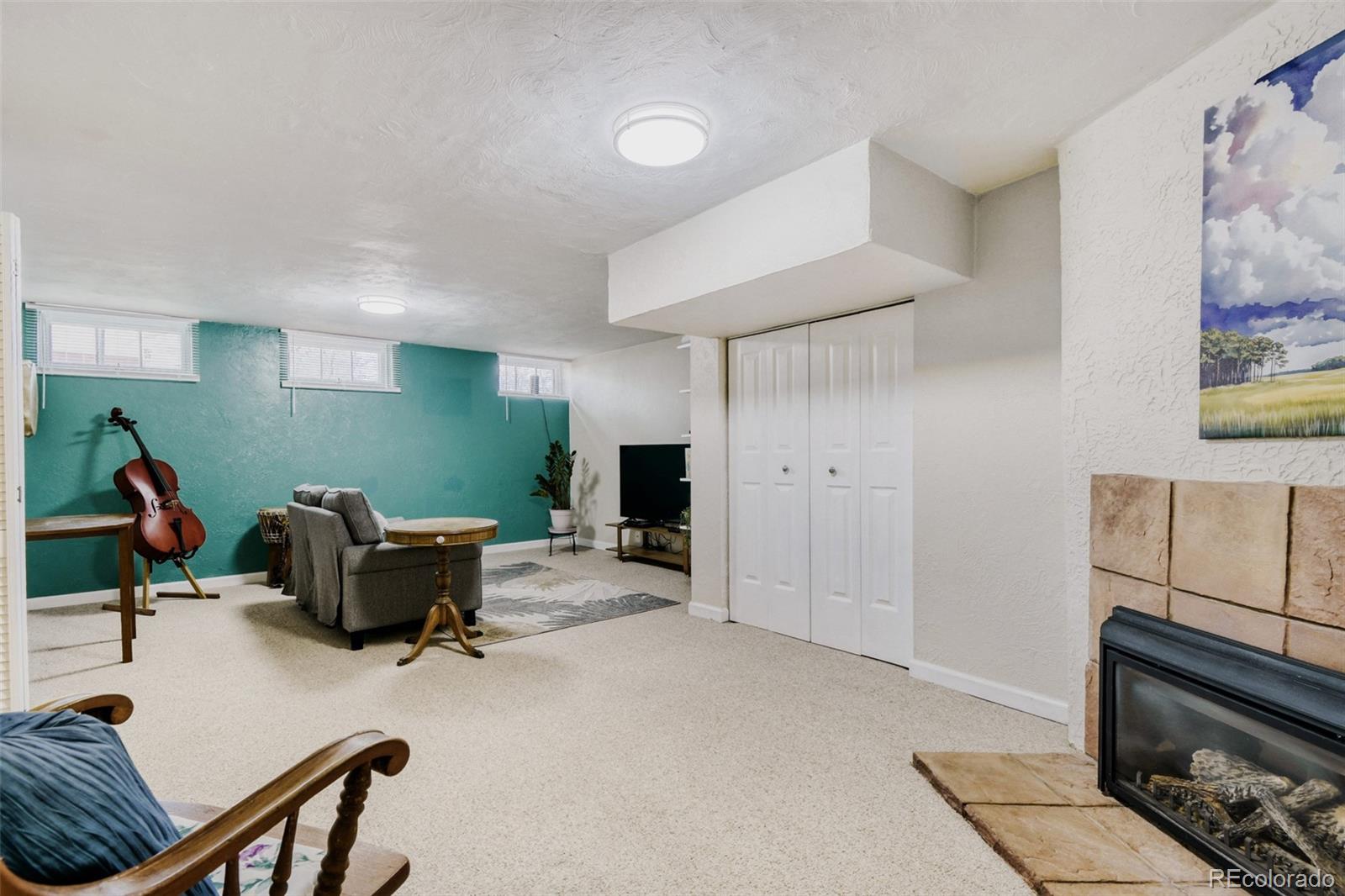 1825 Glen Dale Drive Lakewood CO 80215