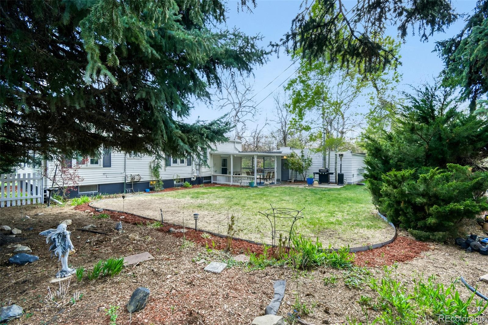 1825 Glen Dale Drive Lakewood CO 80215