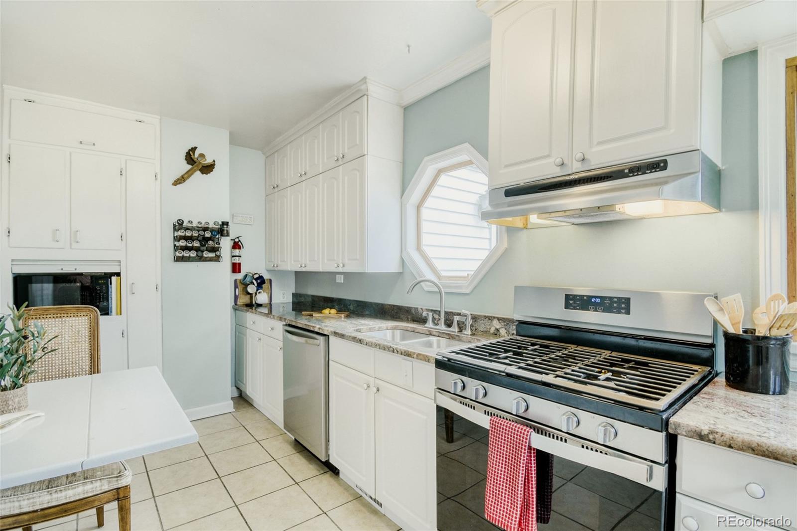 1825 Glen Dale Drive Lakewood CO 80215