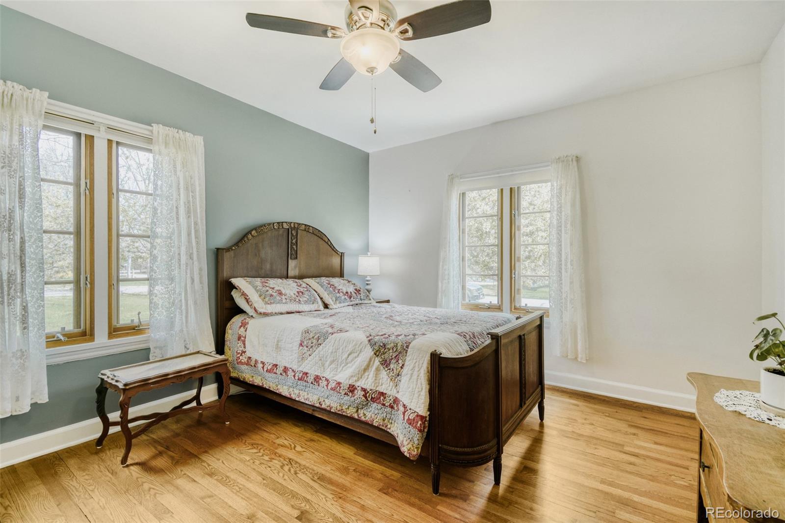 1825 Glen Dale Drive Lakewood CO 80215
