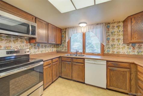 7621 Oak Street Arvada CO 80005