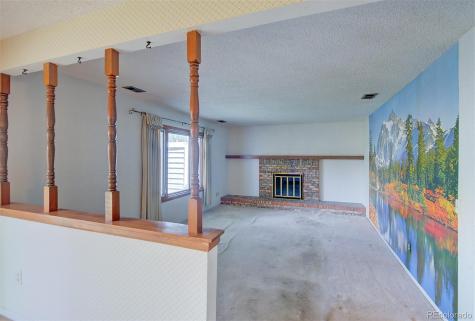 7621 Oak Street Arvada CO 80005