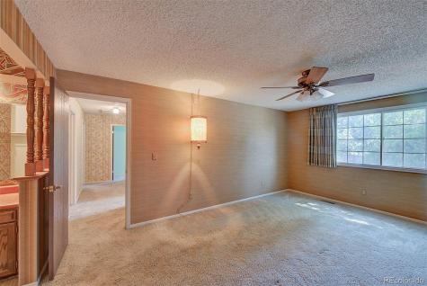 7621 Oak Street Arvada CO 80005