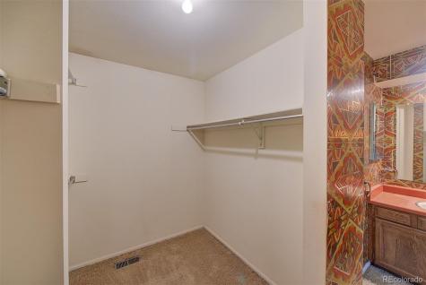 7621 Oak Street Arvada CO 80005