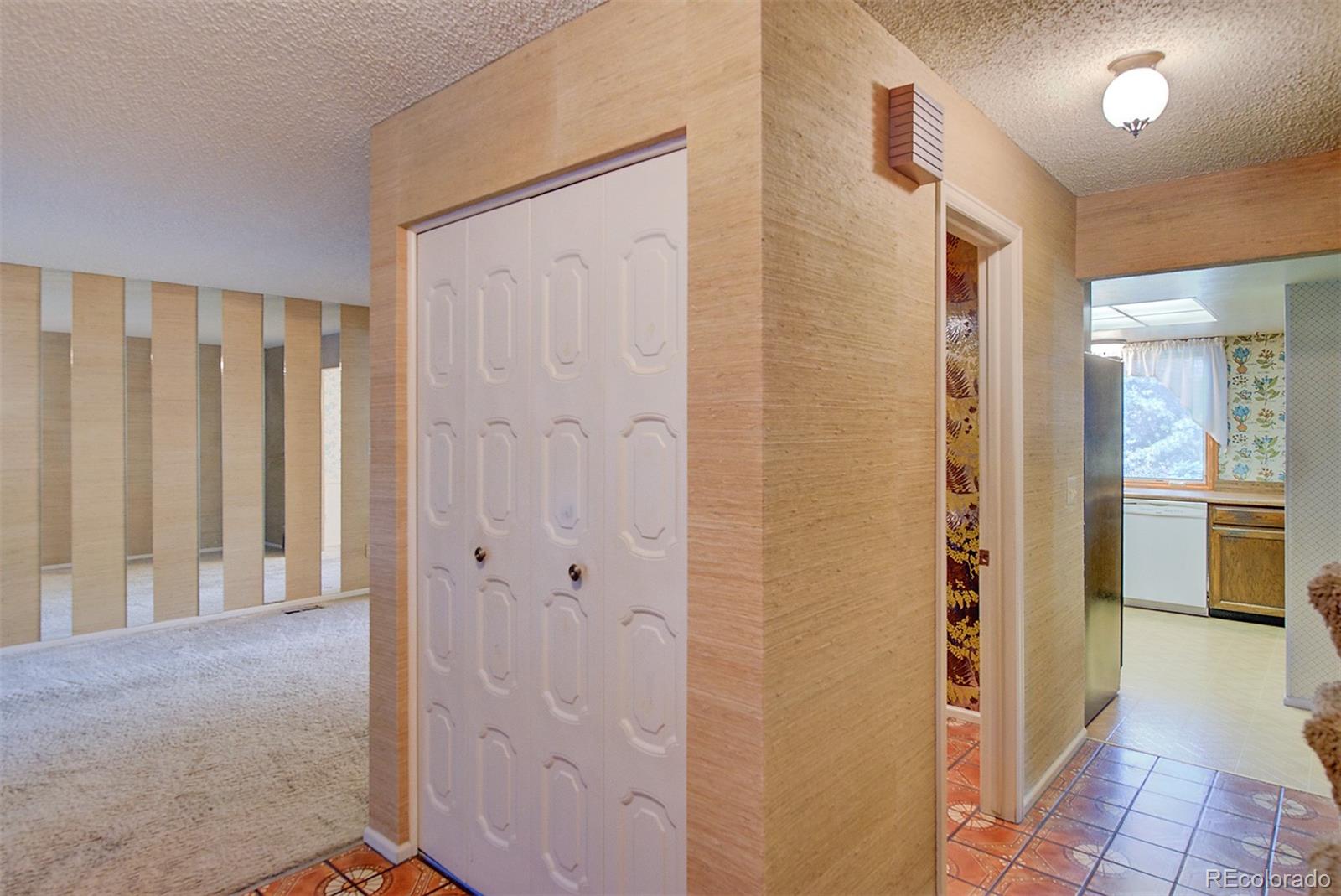 7621 Oak Street Arvada CO 80005