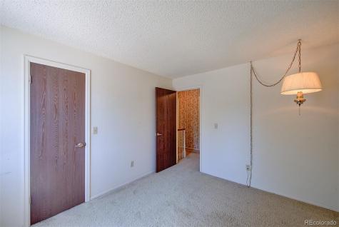 7621 Oak Street Arvada CO 80005
