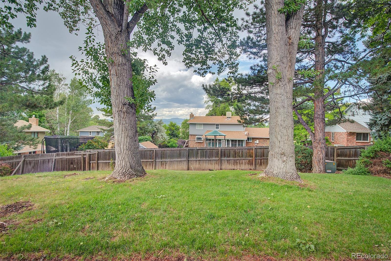 7621 Oak Street Arvada CO 80005