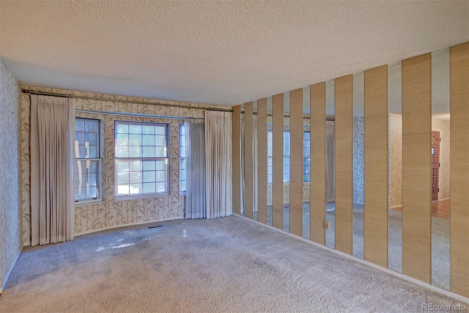 7621 Oak Street Arvada CO 80005