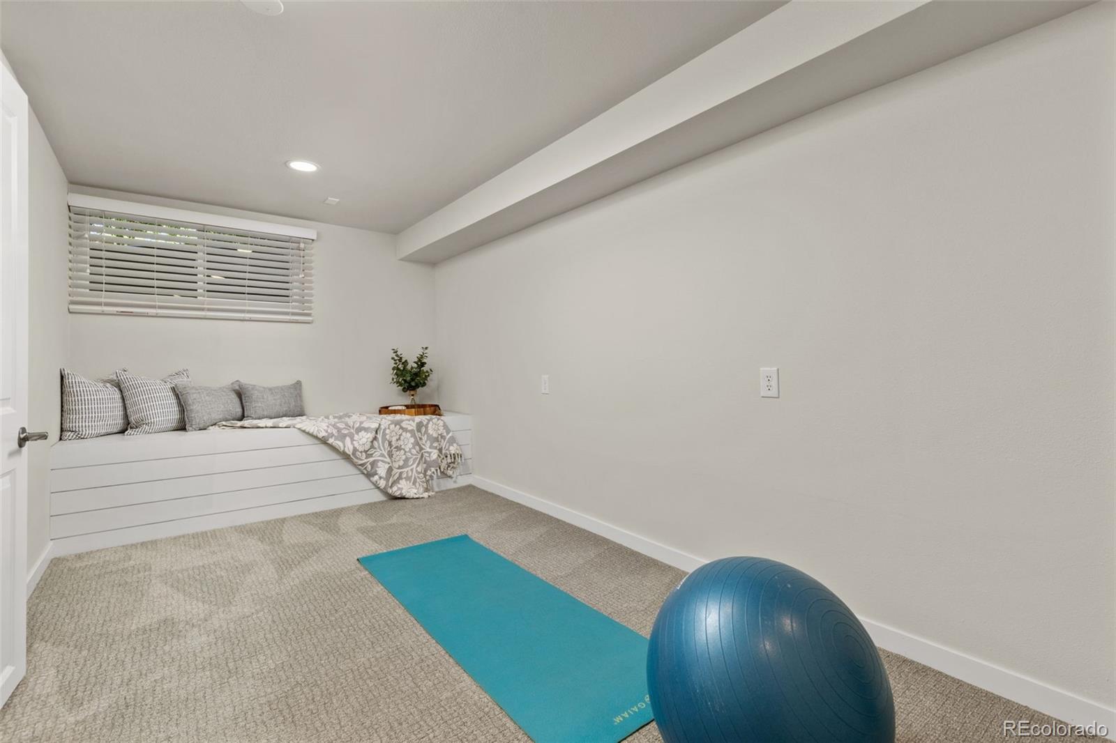 2897 Robb Circle Lakewood CO 80215