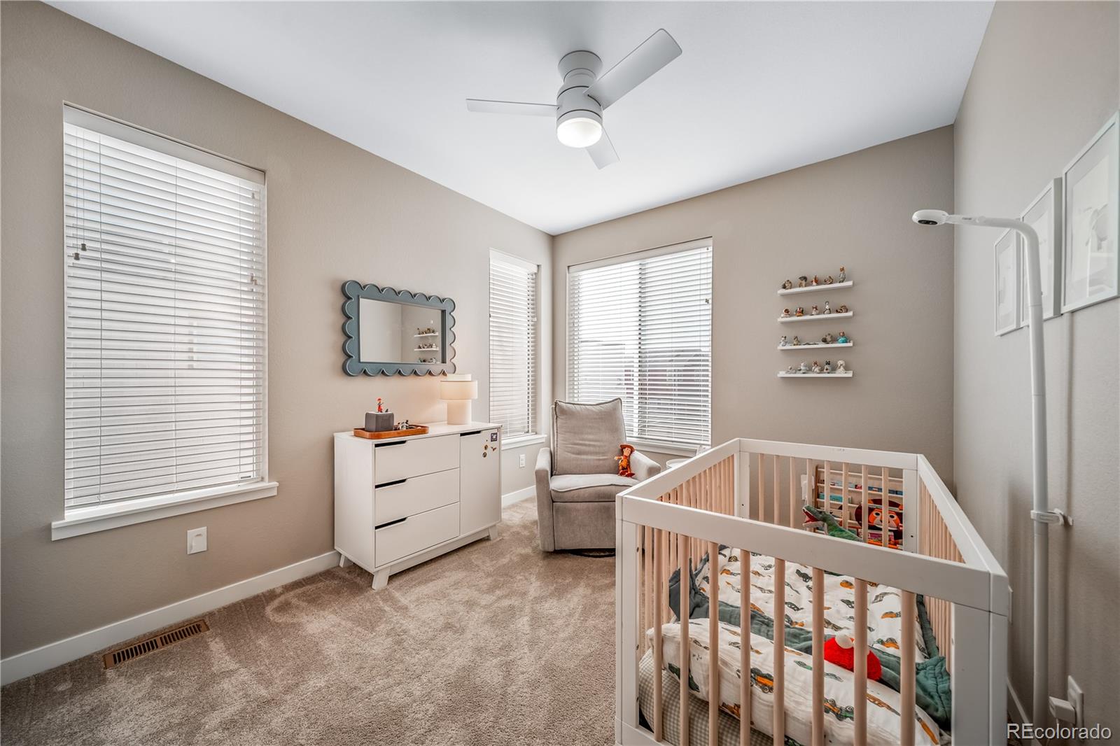 6322 N Emporia Street Denver CO 80238