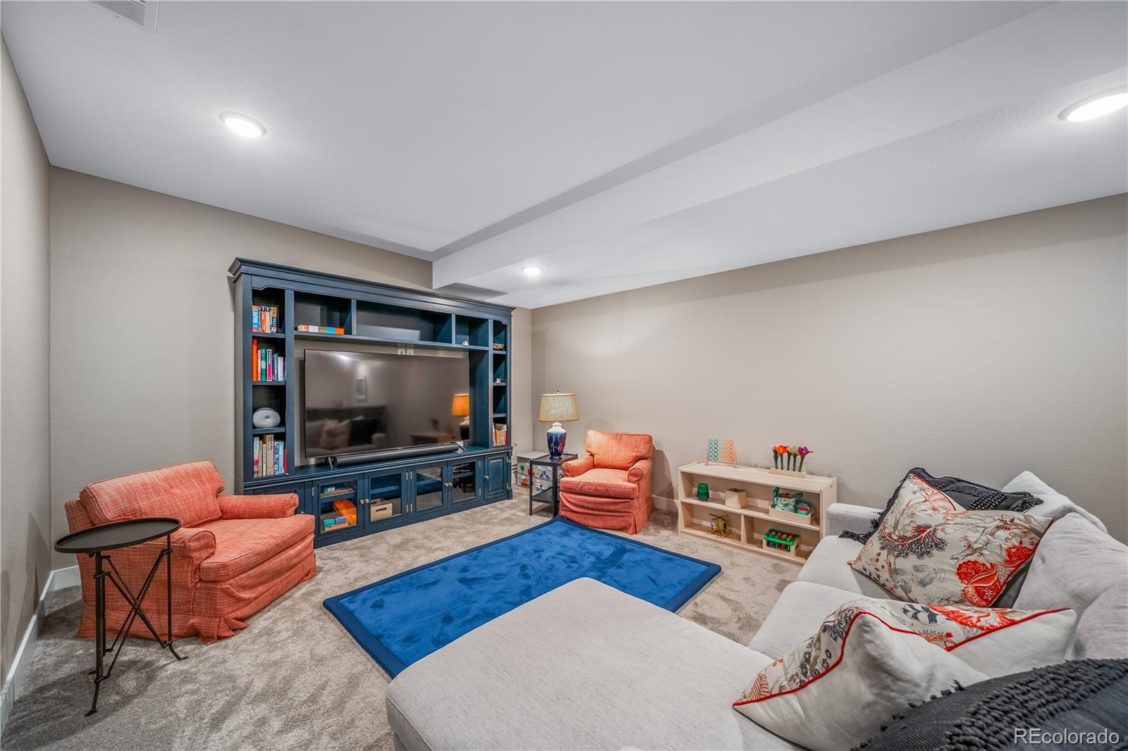 6322 N Emporia Street Denver CO 80238