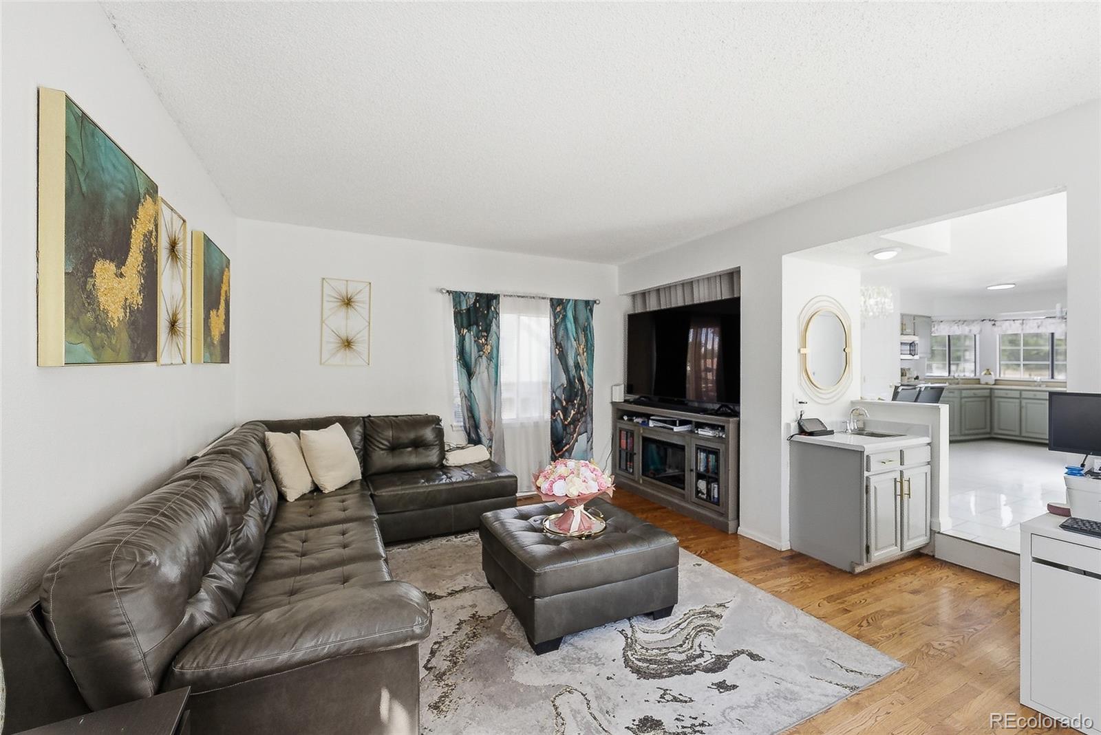4331 Del Rio Court Denver CO 80239