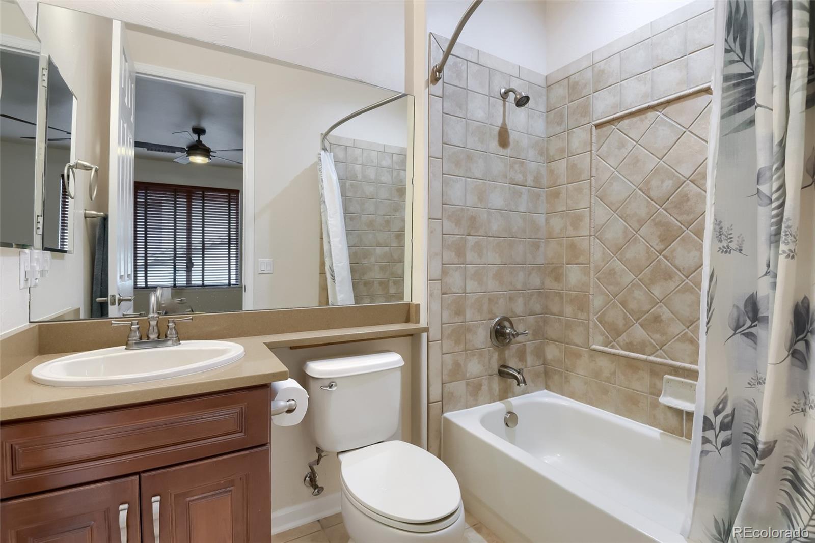 25061 E Indore Place Aurora CO 80016