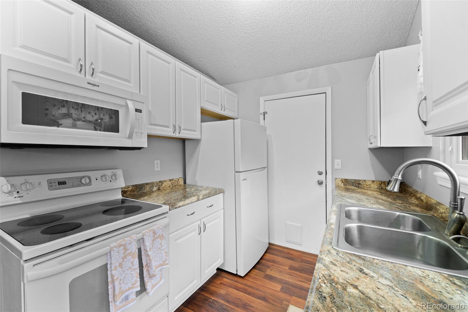17551 E Temple Drive Aurora CO 80015