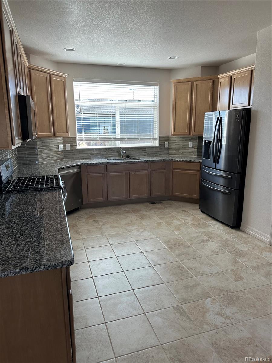 56482 E 23rd Avenue Strasburg CO 80136