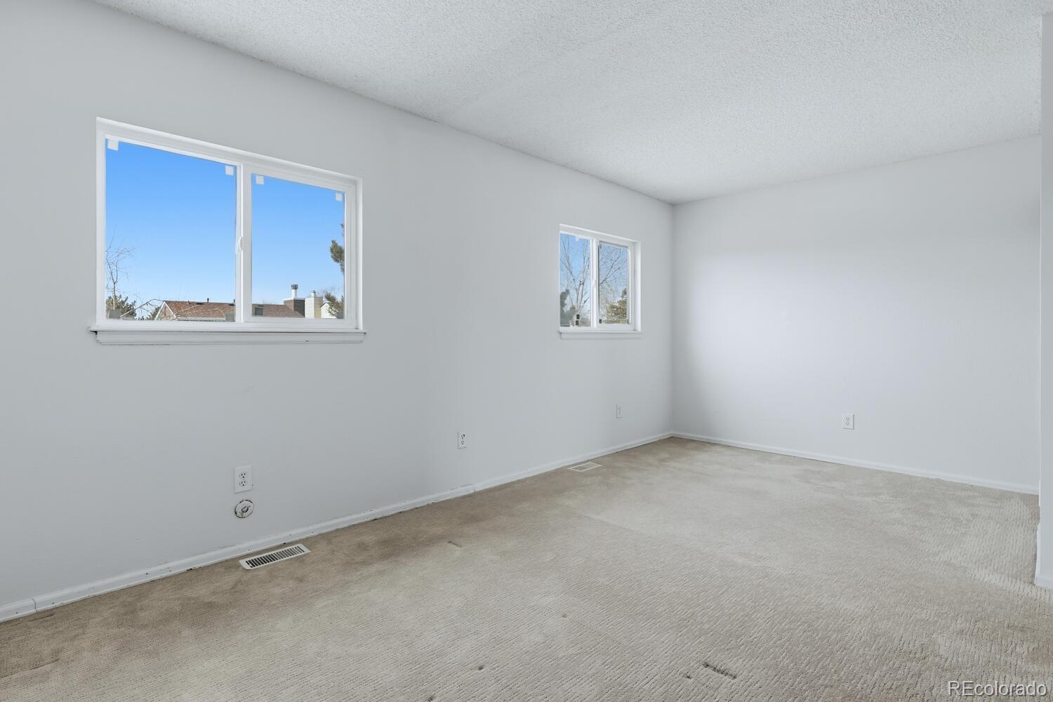 5141 Duluth Court Denver CO 80239