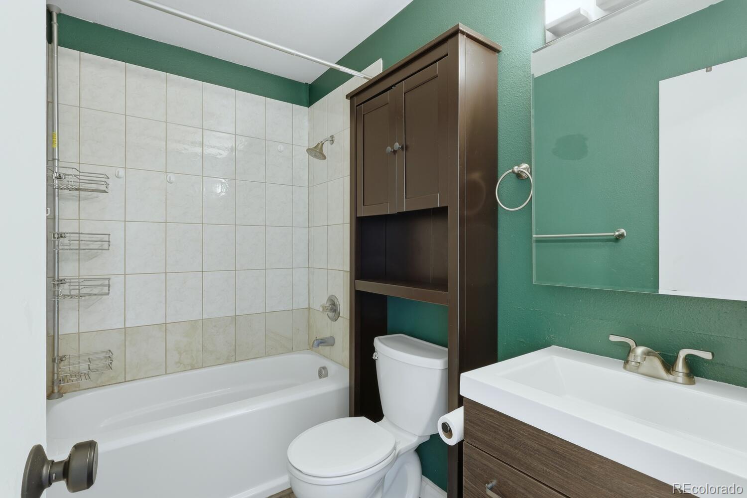 5141 Duluth Court Denver CO 80239