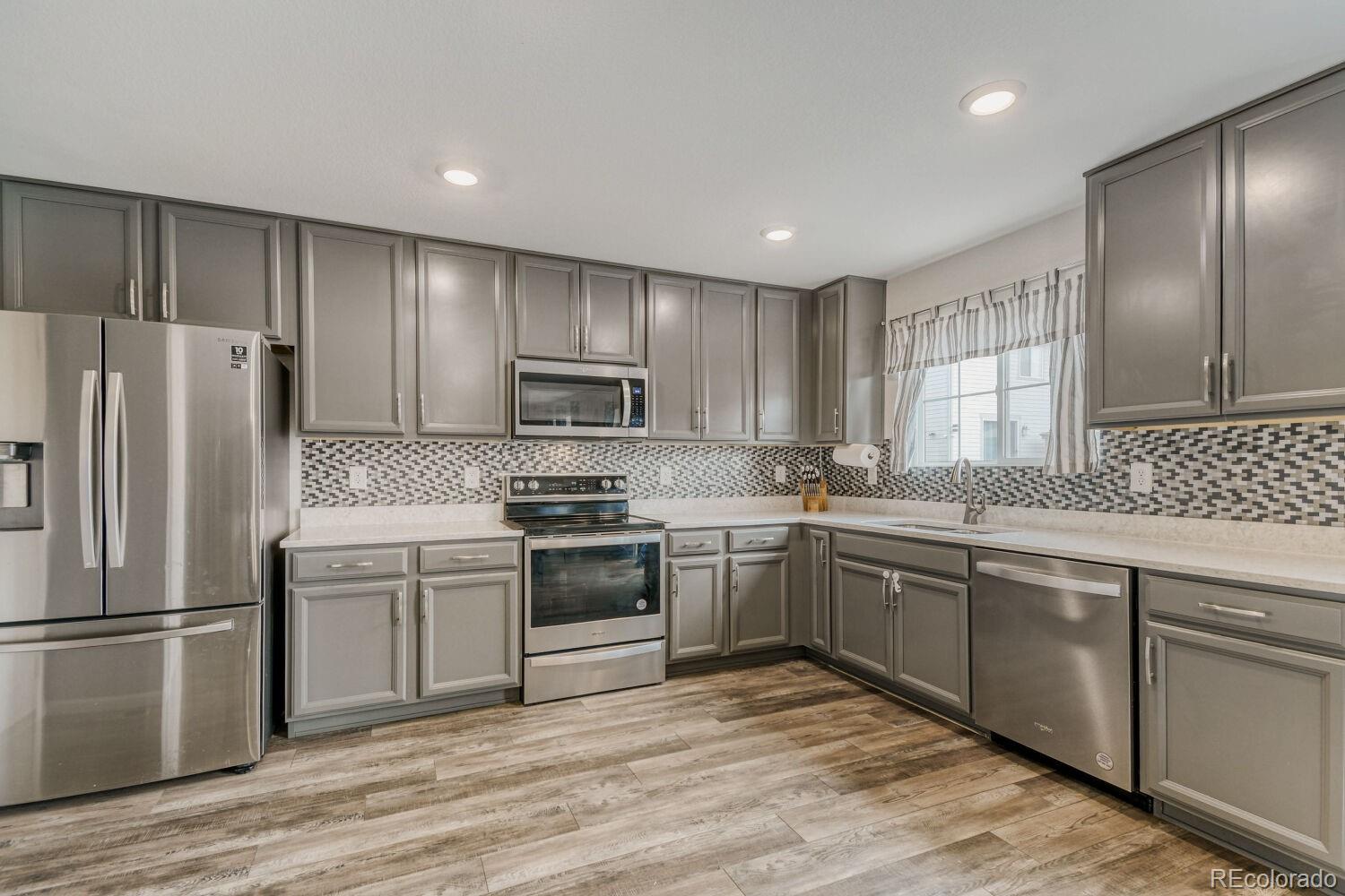 6096 N Nepal Street Aurora CO 80019