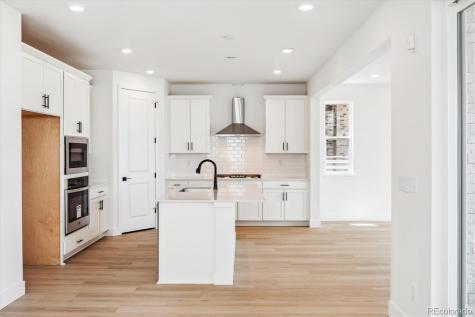 8213 Butte Creek Street Littleton CO 80125