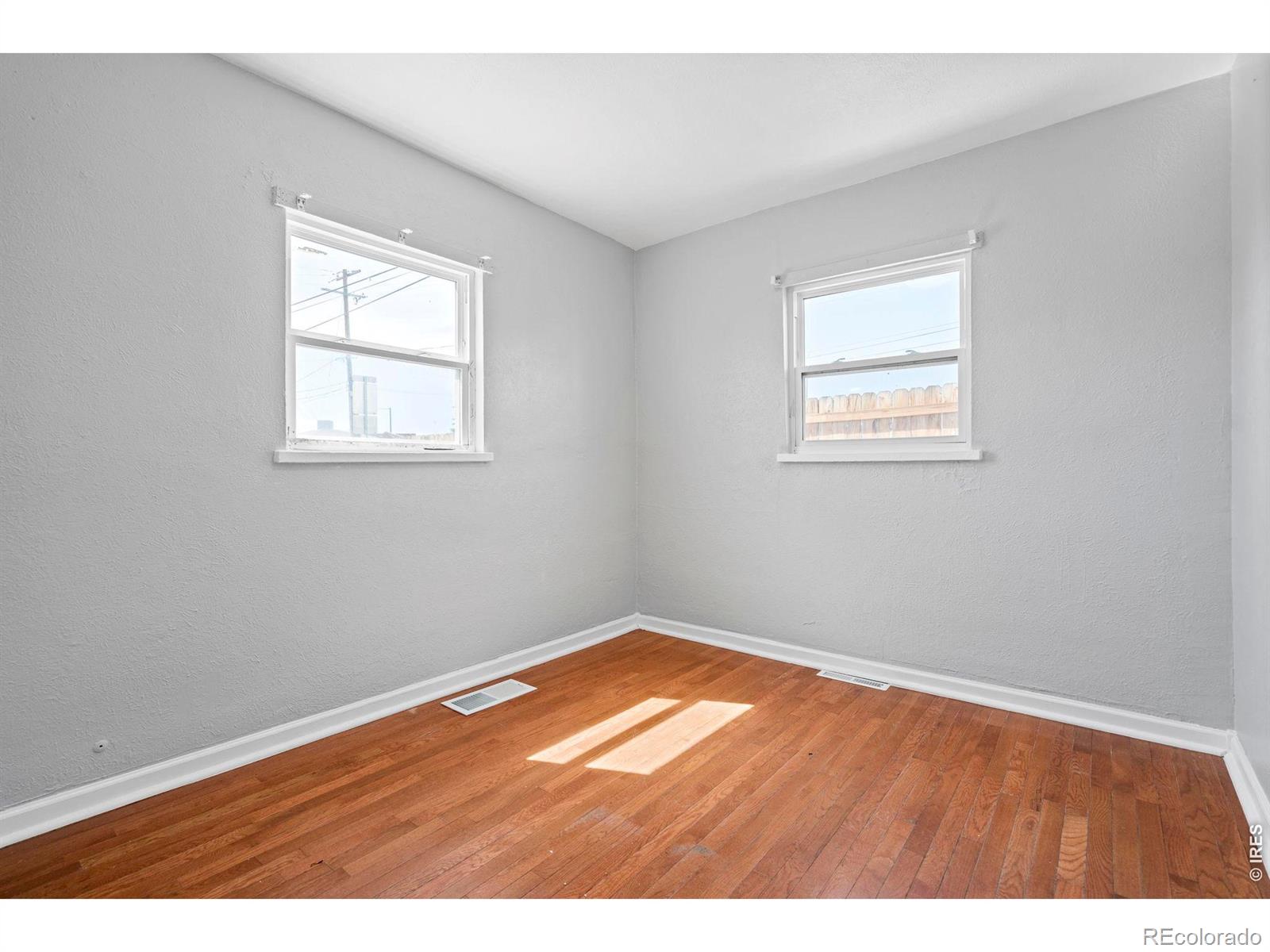 1105 S Zenobia Street Denver CO 80219