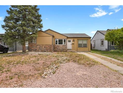1216 Kingston Street Aurora CO 80010