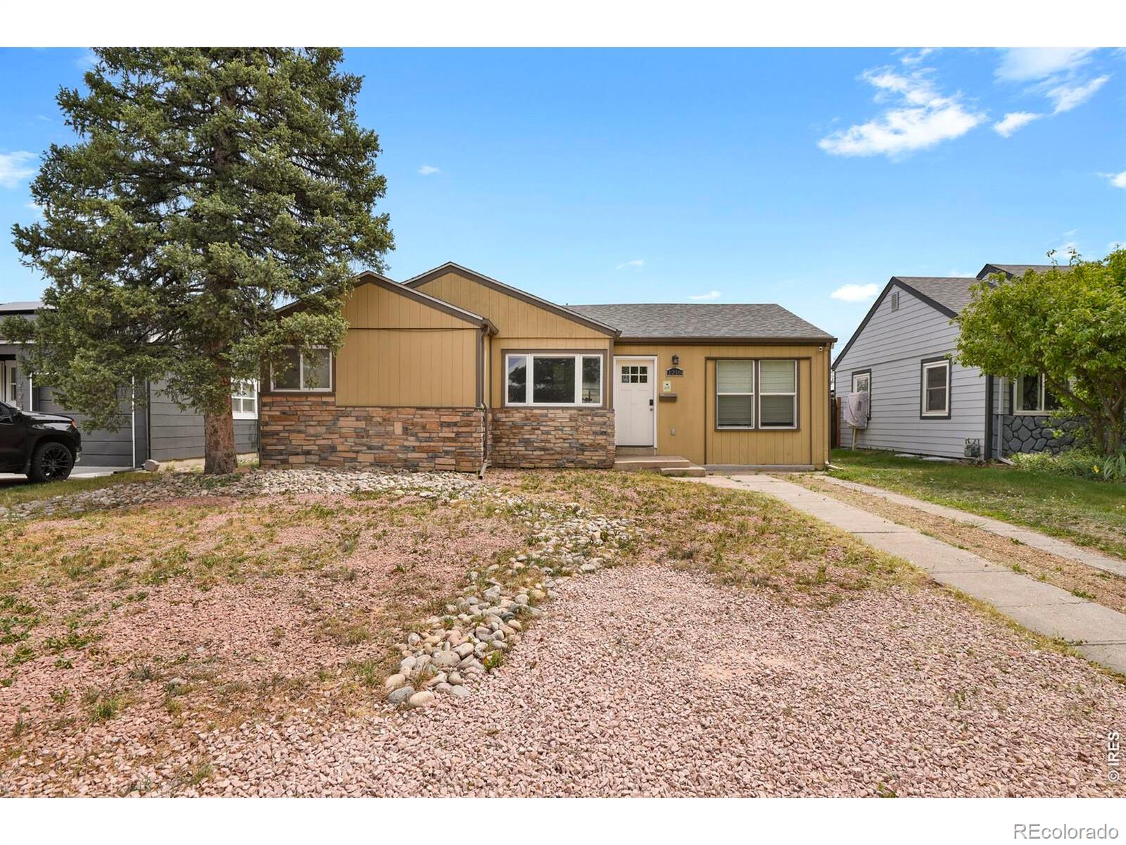 1216 Kingston Street Aurora CO 80010