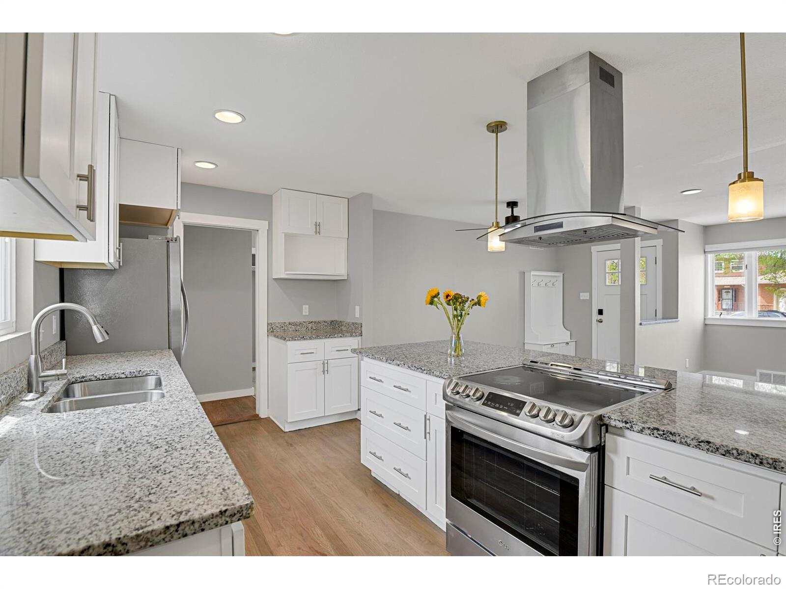 1216 Kingston Street Aurora CO 80010