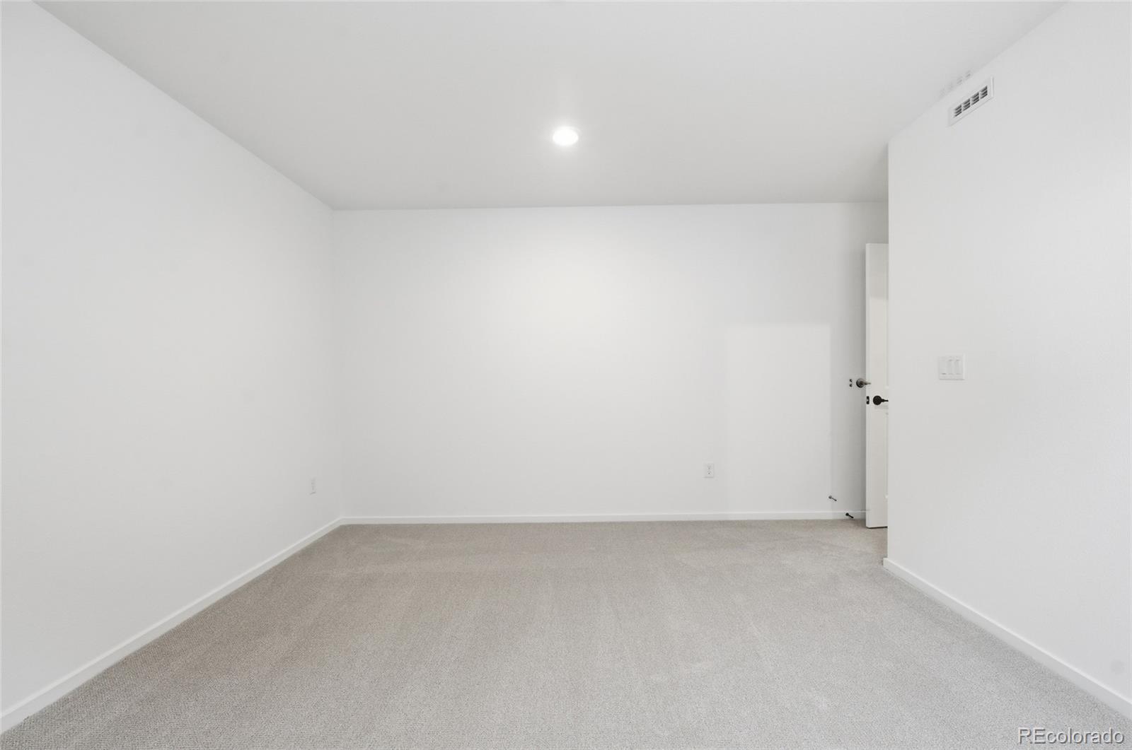 2181 S Irvington Street Aurora CO 80018