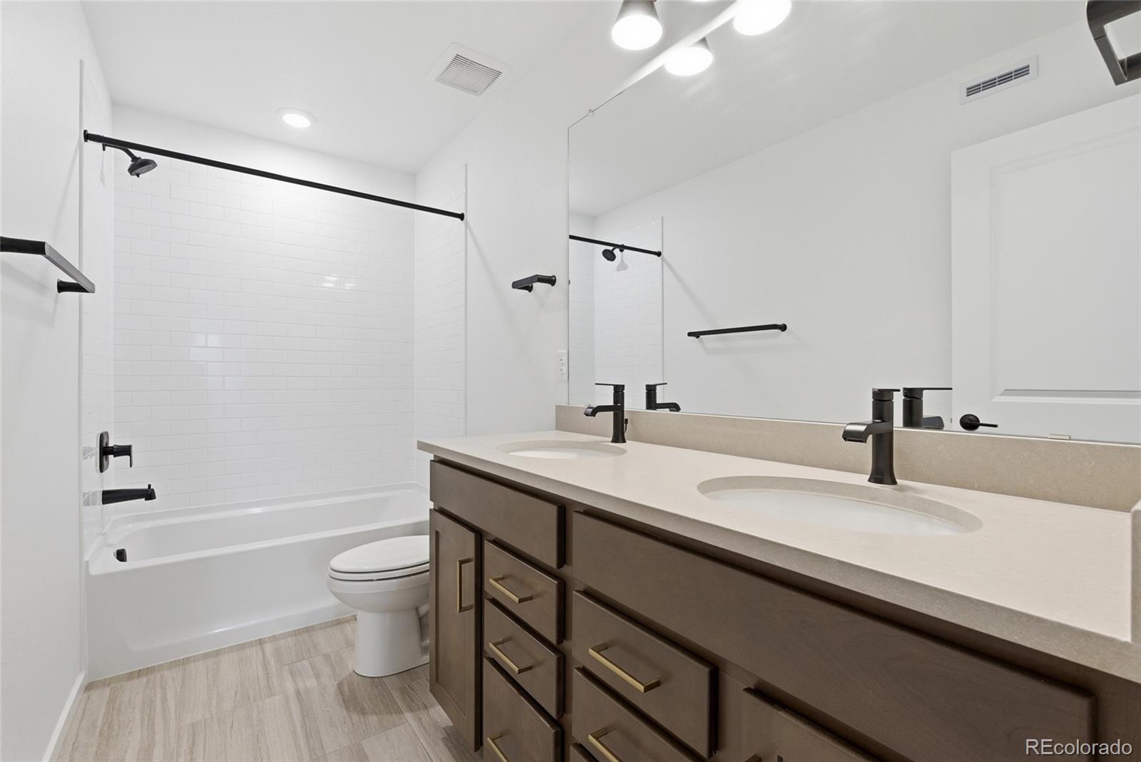 2181 S Irvington Street Aurora CO 80018