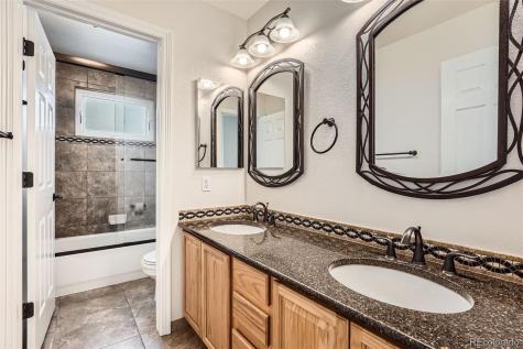 18225 E Caley Drive Aurora CO 80016