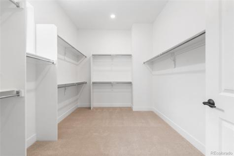 8664 S Quemoy Street Aurora CO 80016