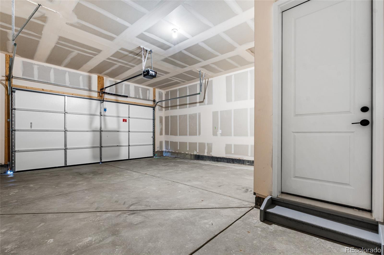8664 S Quemoy Street Aurora CO 80016