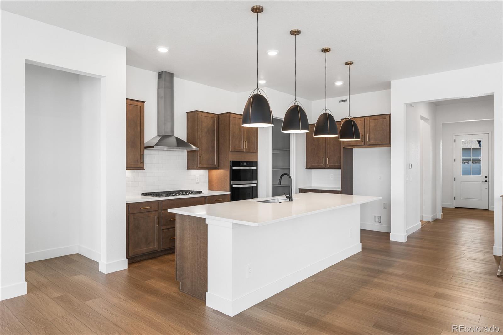 8664 S Quemoy Street Aurora CO 80016