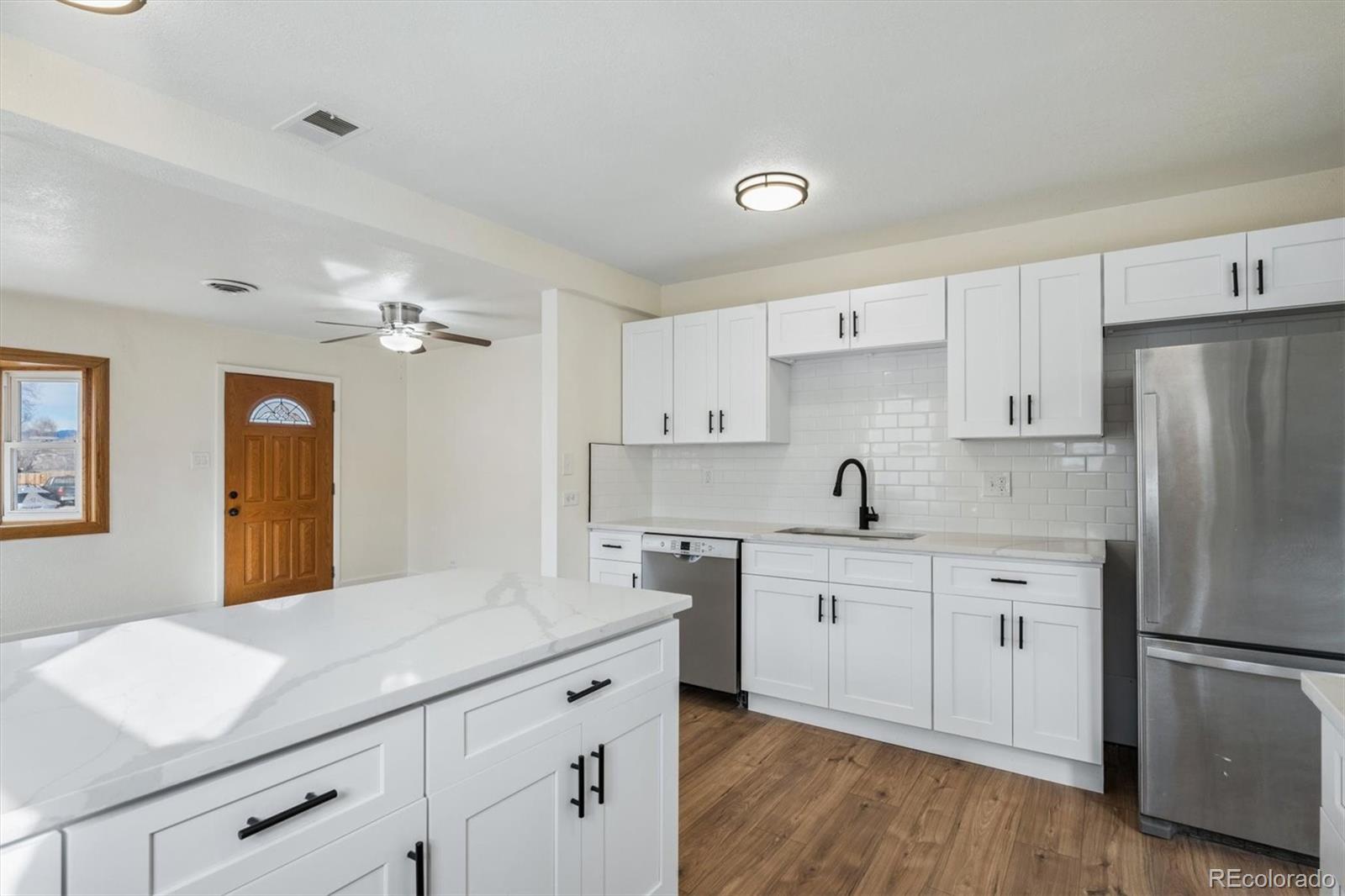 936 Meade Street Denver CO 80204