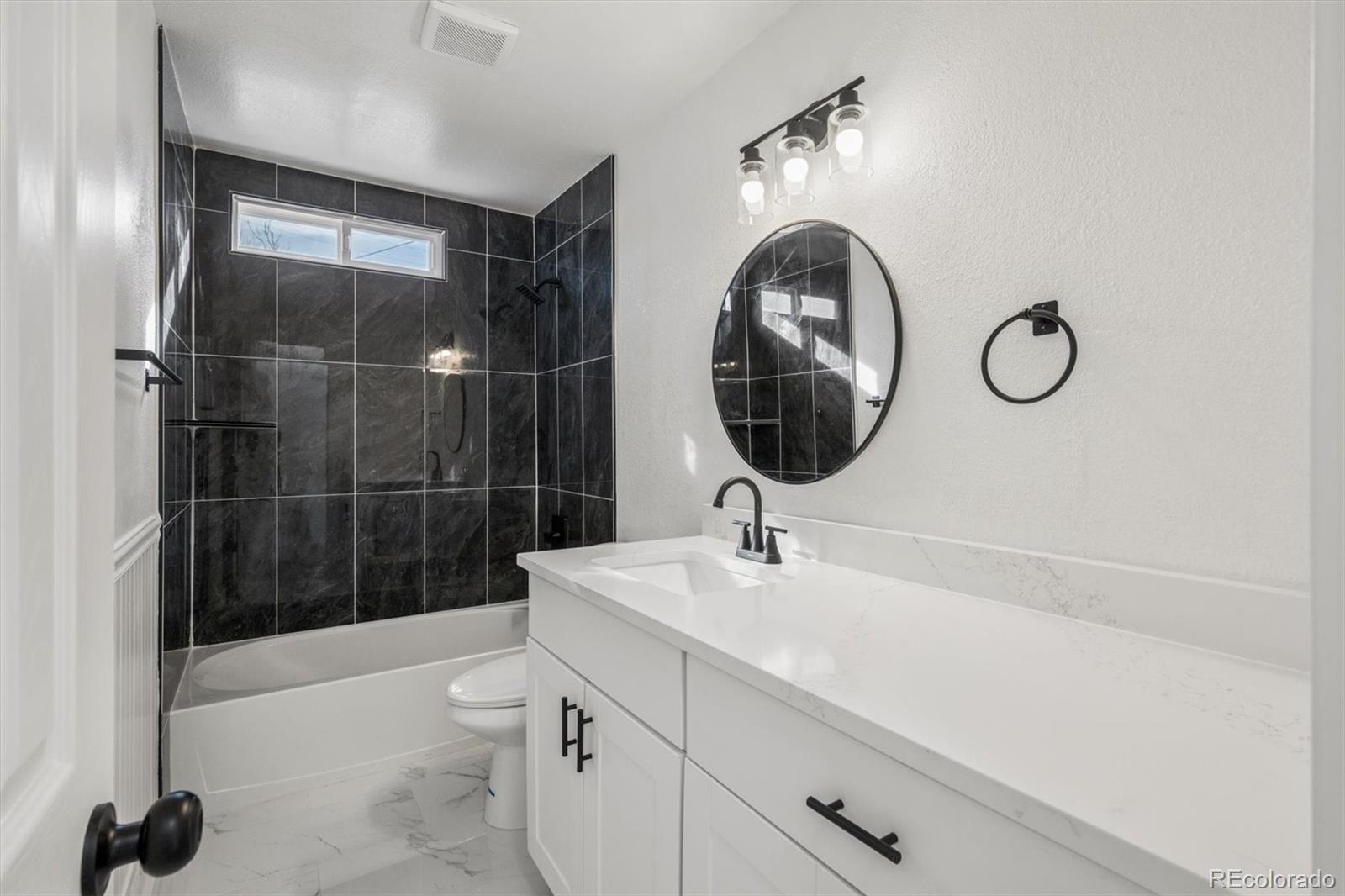 936 Meade Street Denver CO 80204