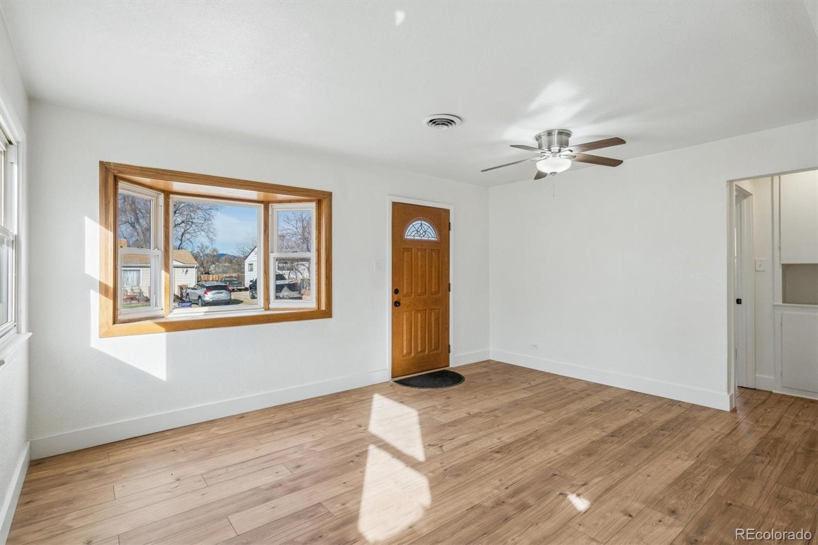 936 Meade Street Denver CO 80204