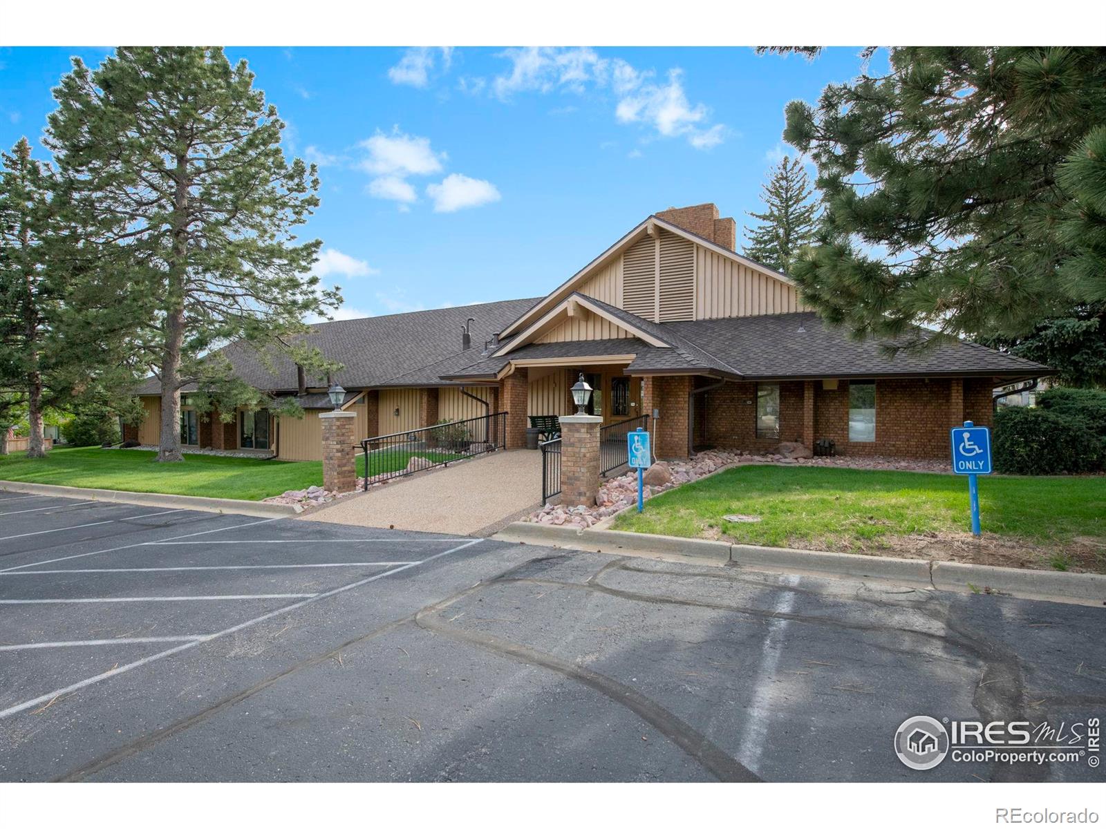 19 Douglas Drive N Broomfield CO 80020