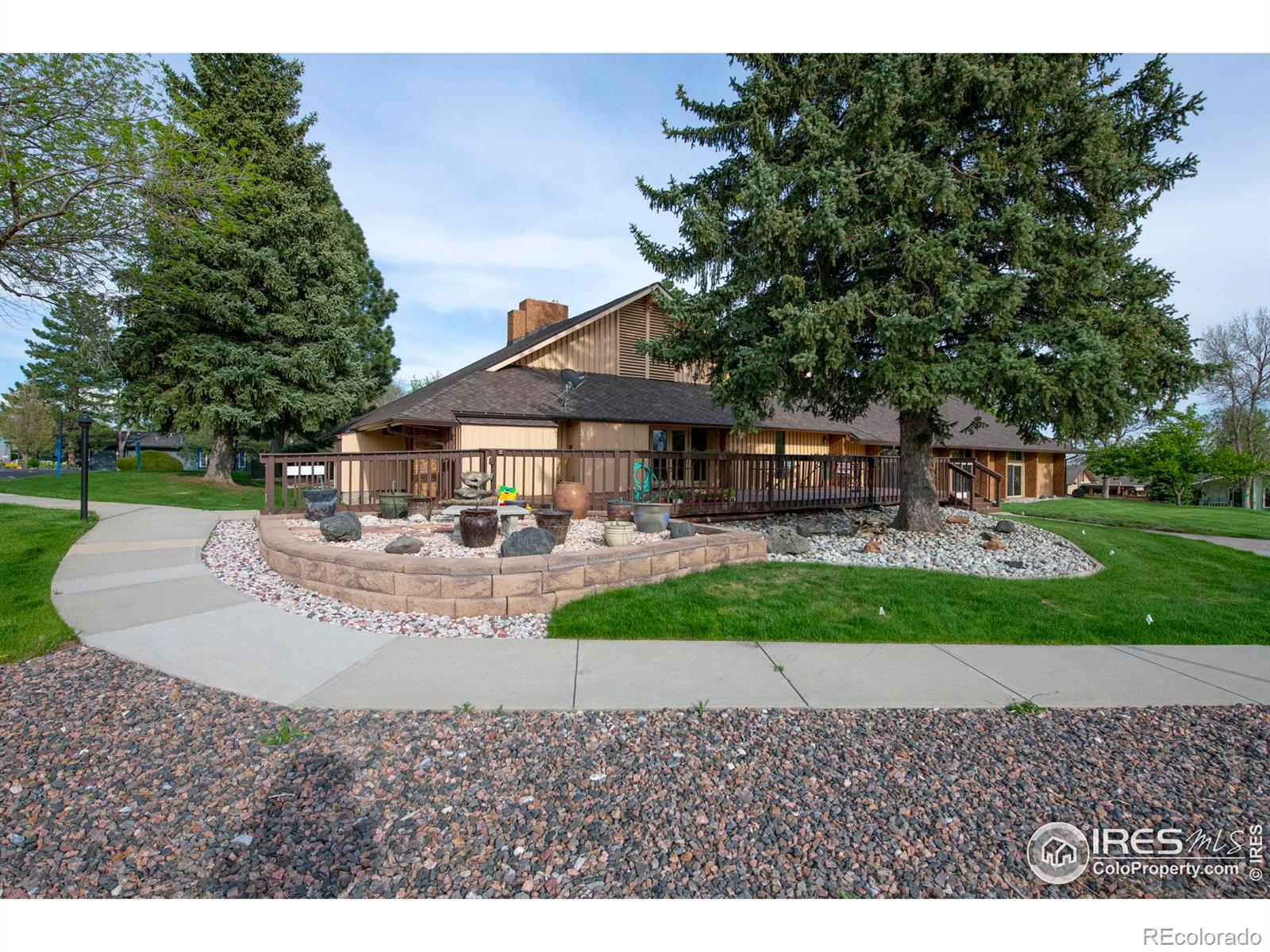 19 Douglas Drive N Broomfield CO 80020