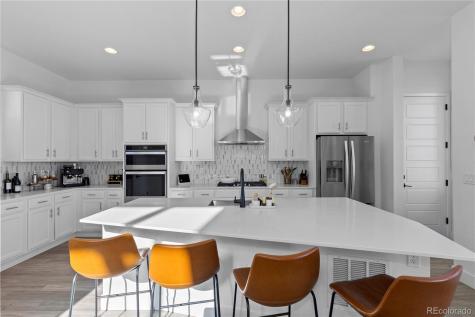 6058 N Perth Street Aurora CO 80019