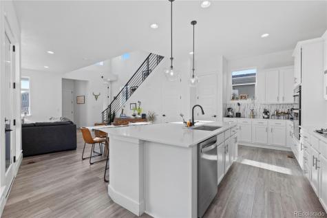 6058 N Perth Street Aurora CO 80019