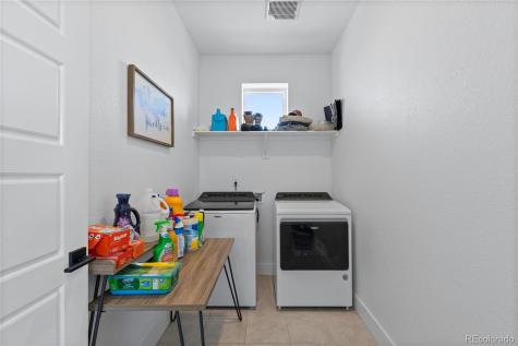 6058 N Perth Street Aurora CO 80019