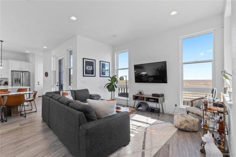 6058 N Perth Street Aurora CO 80019