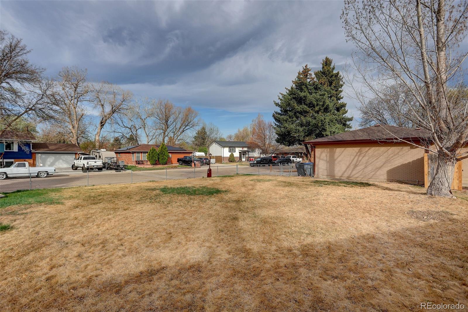 1820 Meadow Lane Longmont CO 80501