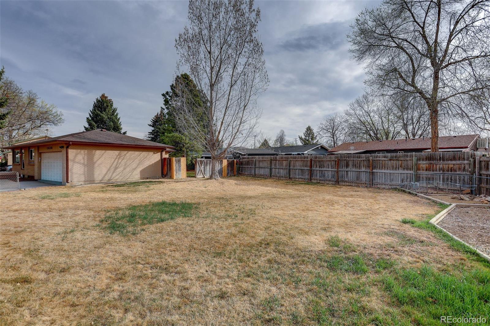 1820 Meadow Lane Longmont CO 80501