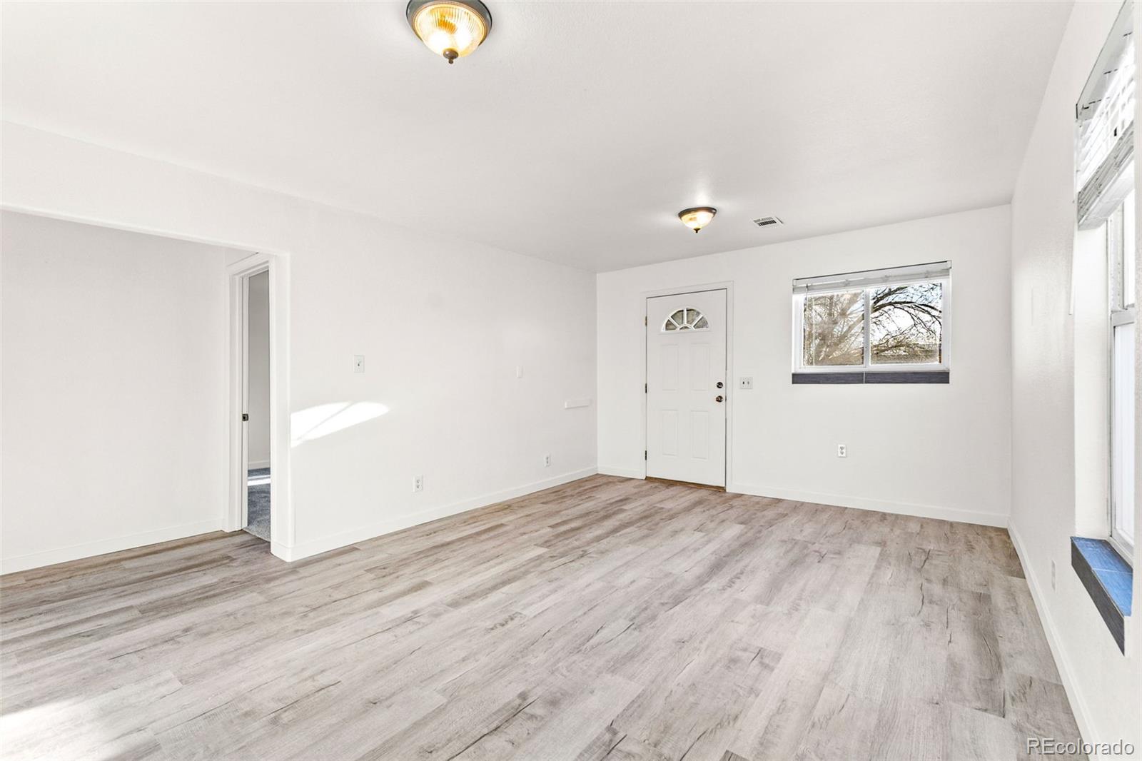 6743 King Street Denver CO 80221