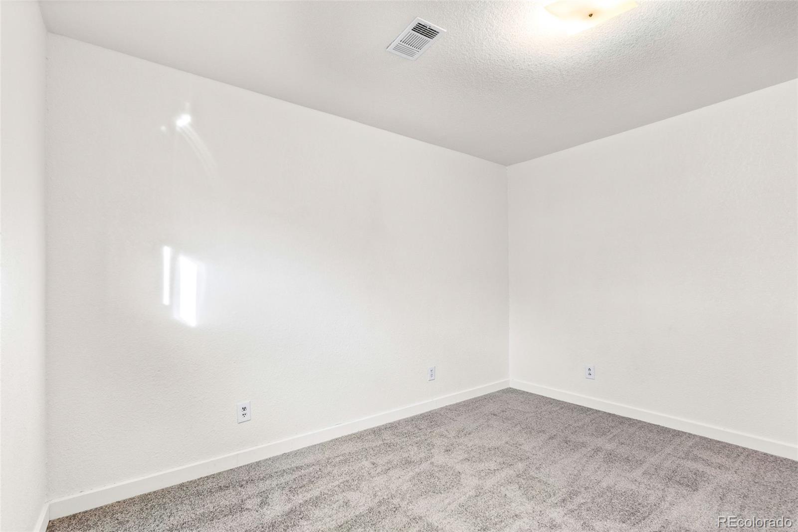 6743 King Street Denver CO 80221